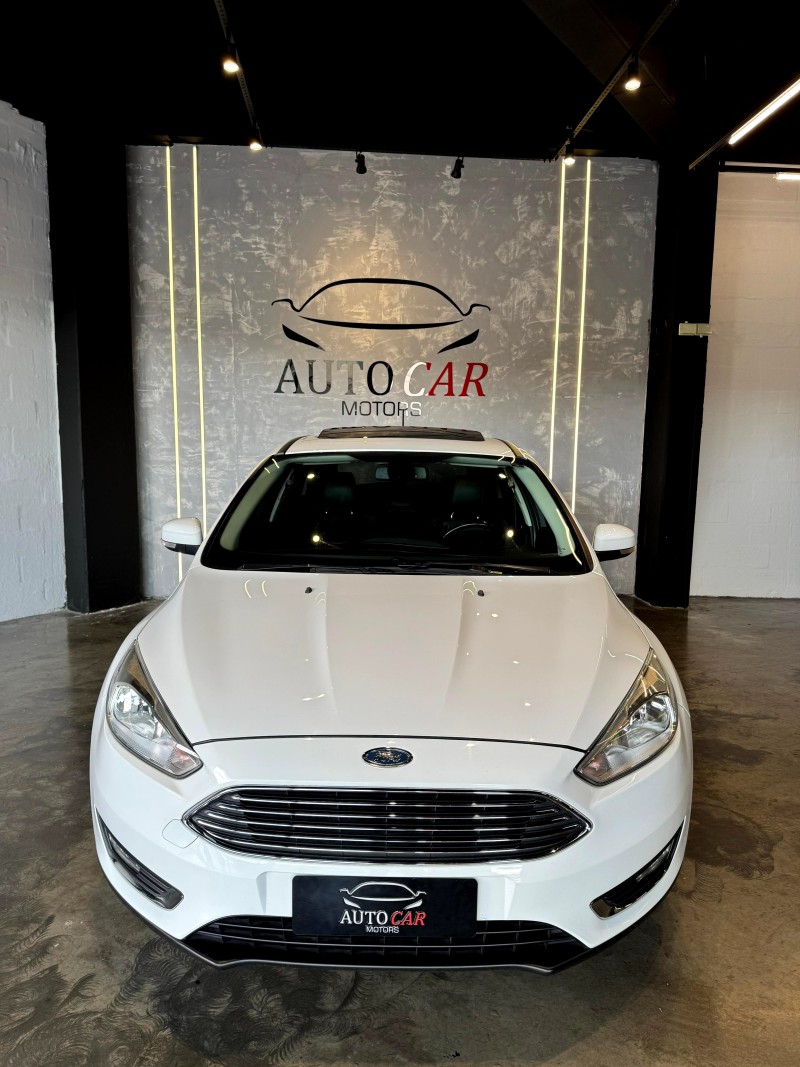 FOCUS 2.0 TITANIUM HATCH 16V FLEX 4P AUTOMÁTICO - 2018 - CAXIAS DO SUL