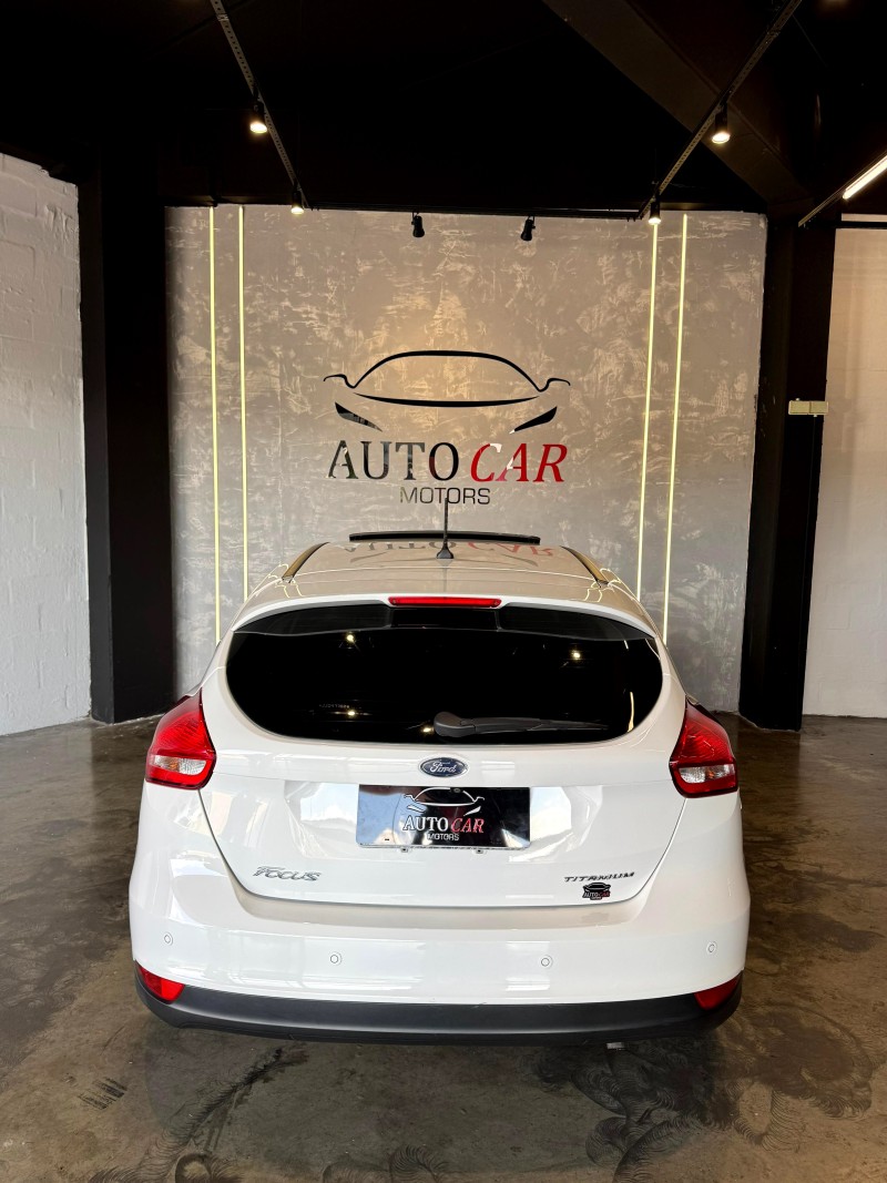 FOCUS 2.0 TITANIUM HATCH 16V FLEX 4P AUTOMÁTICO - 2018 - CAXIAS DO SUL