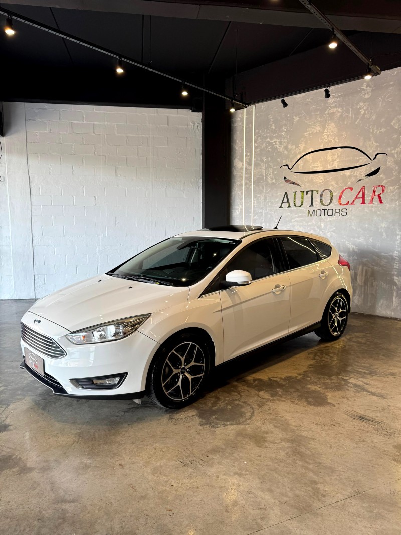 FOCUS 2.0 TITANIUM HATCH 16V FLEX 4P AUTOMÁTICO - 2018 - CAXIAS DO SUL