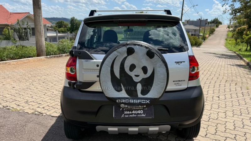 CROSSFOX 1.6 MI FLEX 8V 4P MANUAL - 2005 - DOIS IRMãOS