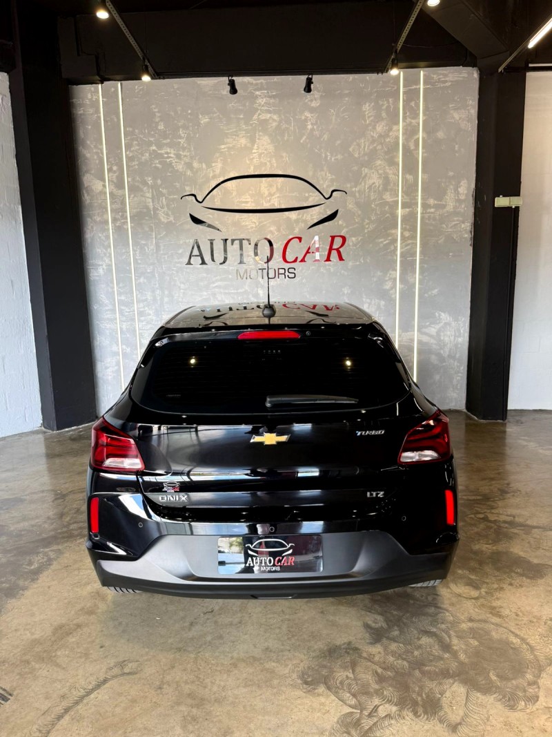 ONIX 1.0	LTZ PLUS 12V TURBO FLEX 4P AUTOMÁTICO - 2023 - CAXIAS DO SUL