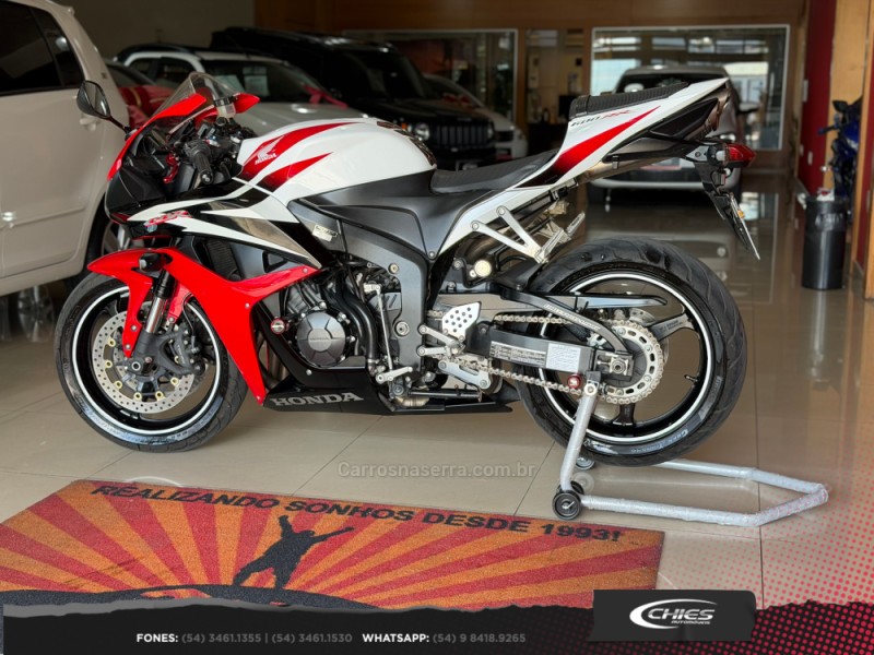 CBR 600RR  - 2008 - CARLOS BARBOSA