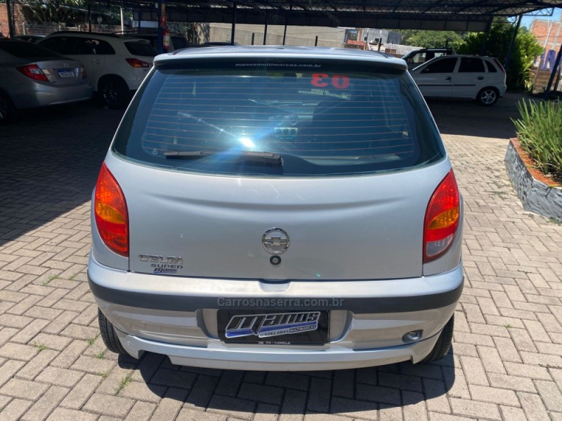 CELTA 1.0 MPFI VHC SUPER 8V GASOLINA 4P MANUAL - 2003 - CANELA