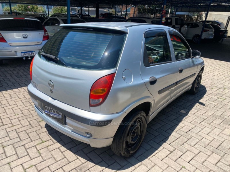 CELTA 1.0 MPFI VHC SUPER 8V GASOLINA 4P MANUAL - 2003 - CANELA