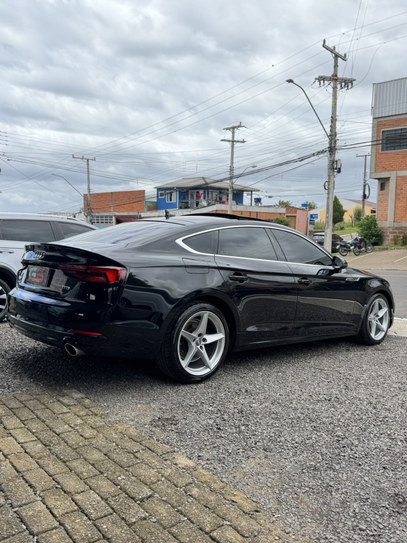 A5 2.0 TFSI SPORTBACK AMBITION 16V GASOLINA 4P S-TRONIC - 2018 - NOVO HAMBURGO