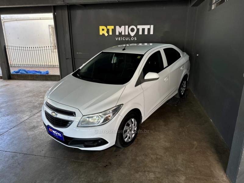 PRISMA 1.0 MPFI LT 8V FLEX 4P MANUAL - 2013 - MUçUM