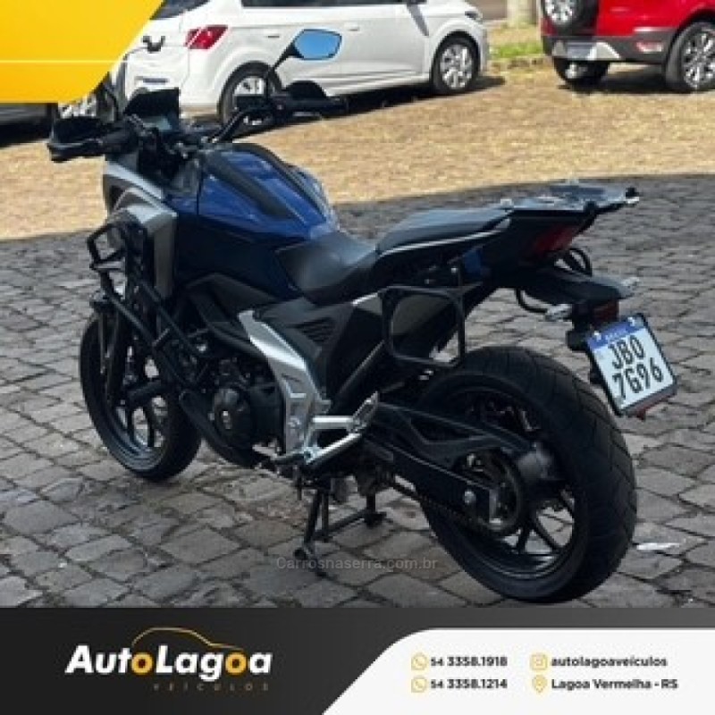 NC 750X  - 2022 - LAGOA VERMELHA