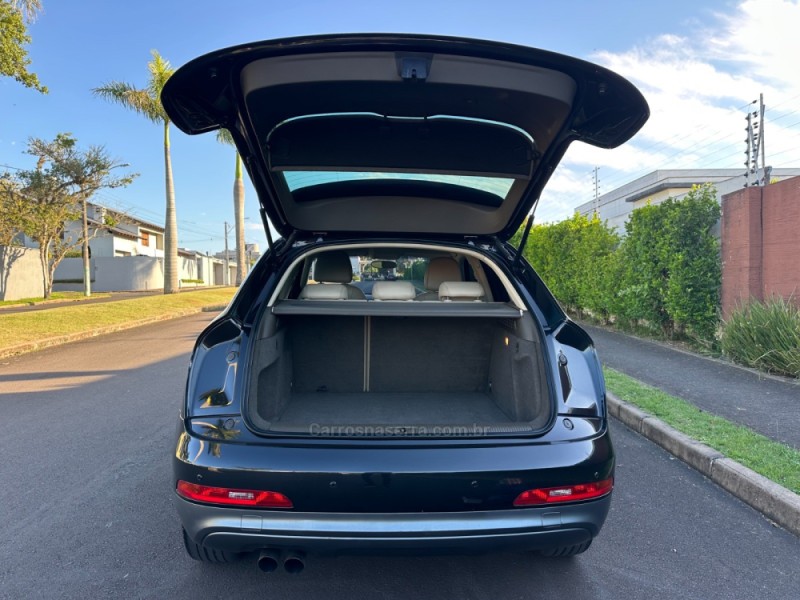 Q3 2.0 TFSI ATTRACTION QUATTRO 4P GASOLINA S TRONIC - 2013 - SãO LEOPOLDO
