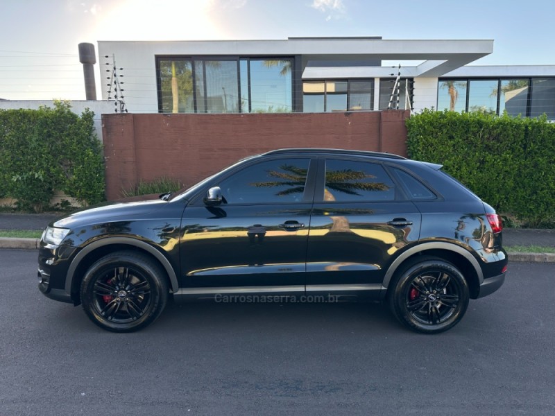 Q3 2.0 TFSI ATTRACTION QUATTRO 4P GASOLINA S TRONIC - 2013 - SãO LEOPOLDO