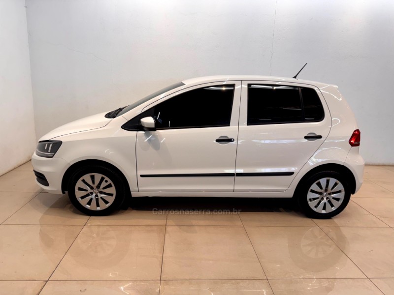 FOX 1.6 MSI TRENDLINE 8V FLEX 4P MANUAL - 2015 - CASCA