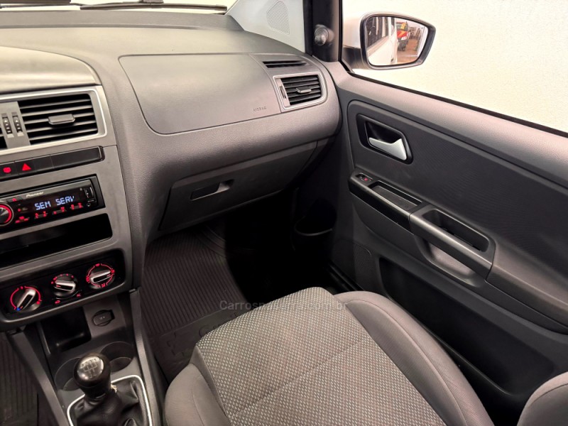 FOX 1.6 MSI TRENDLINE 8V FLEX 4P MANUAL - 2015 - CASCA