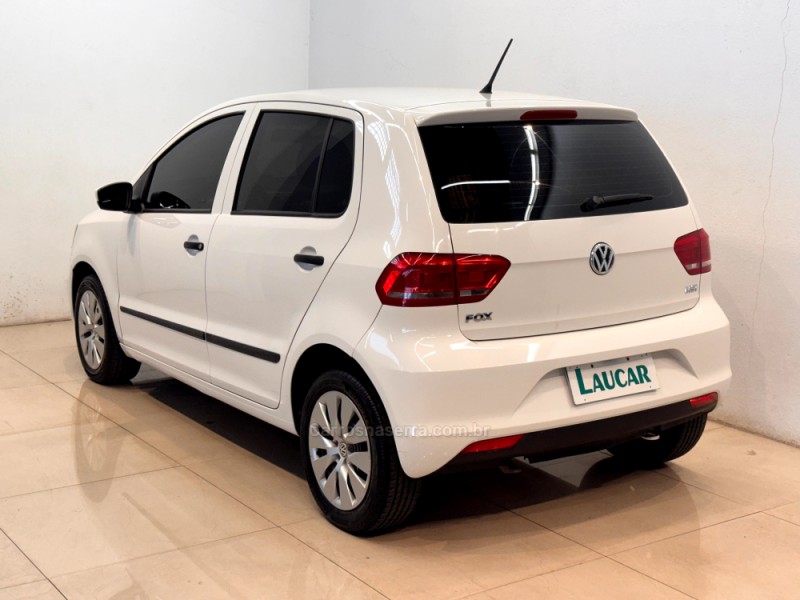 FOX 1.6 MSI TRENDLINE 8V FLEX 4P MANUAL - 2015 - CASCA