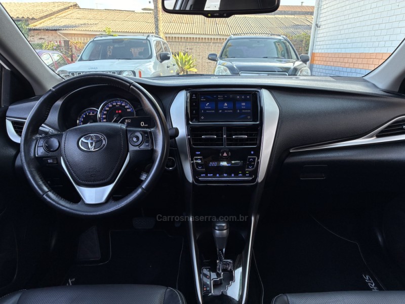 YARIS  - 2022 - VENâNCIO AIRES