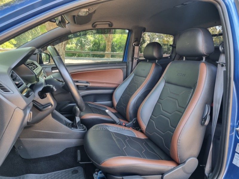 SAVEIRO 1.6 CROSS CD 16V FLEX 2P MANUAL - 2022 - DOIS IRMãOS