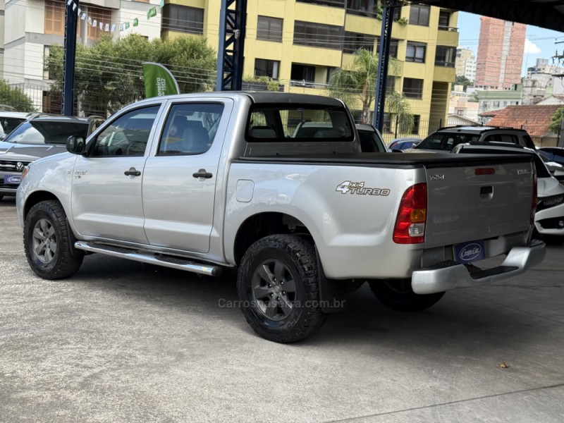 HILUX 2.5 4X4 CD 16V TURBO DIESEL 4P MANUAL - 2007 - CAXIAS DO SUL