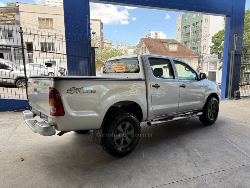 HILUX 2.5 4X4 CD 16V TURBO DIESEL 4P MANUAL - 2007 - CAXIAS DO SUL
