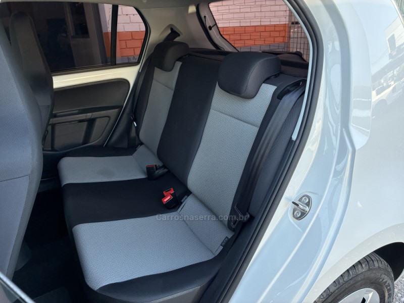 UP 1.0 MPI TAKE UP 12V FLEX 4P MANUAL - 2015 - VENâNCIO AIRES