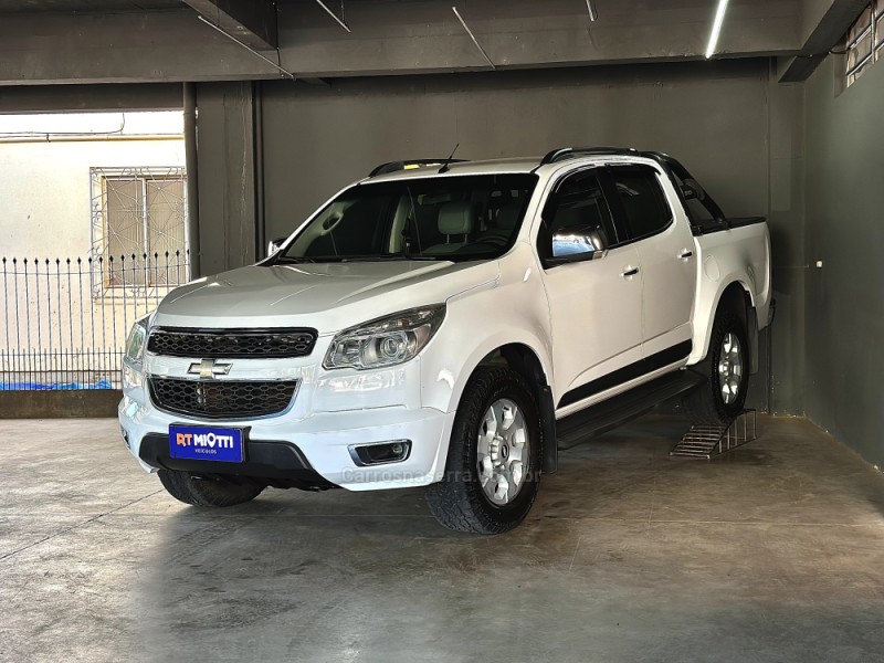 S10 2.4 LTZ 4X2 CD 8V FLEX 4P MANUAL - 2013 - MUçUM