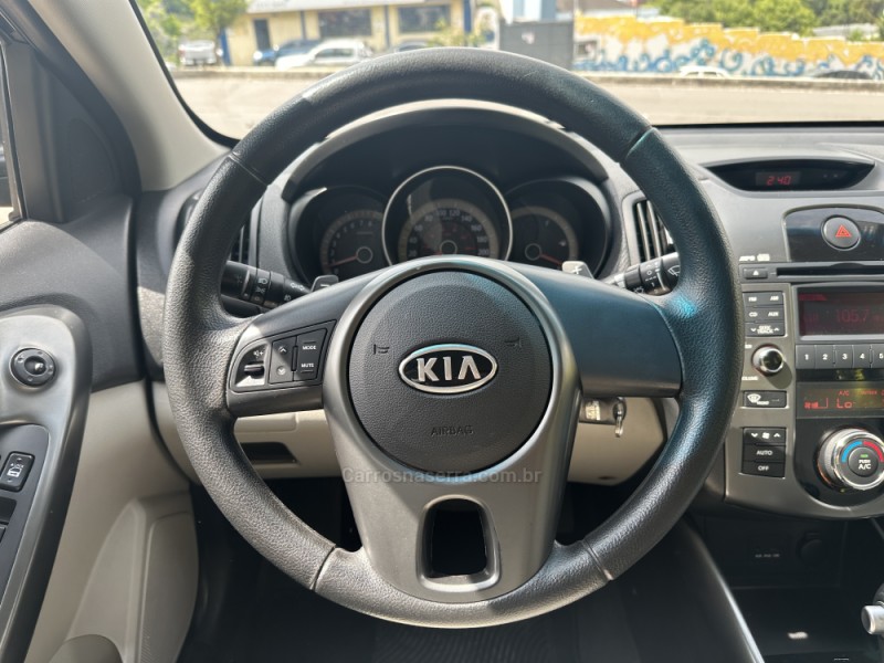 CERATO 1.6 EX3 SEDAN 16V GASOLINA 4P AUTOMÁTICO - 2011 - CAXIAS DO SUL