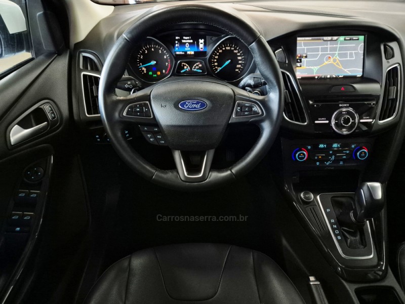 FOCUS 2.0 TITANIUM HATCH 16V FLEX 4P AUTOMÁTICO - 2016 - CAXIAS DO SUL