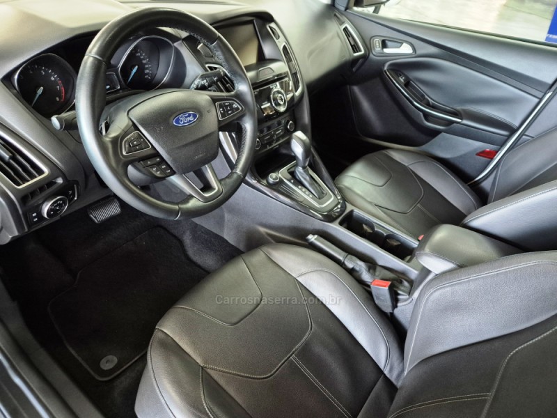 FOCUS 2.0 TITANIUM HATCH 16V FLEX 4P AUTOMÁTICO - 2016 - CAXIAS DO SUL
