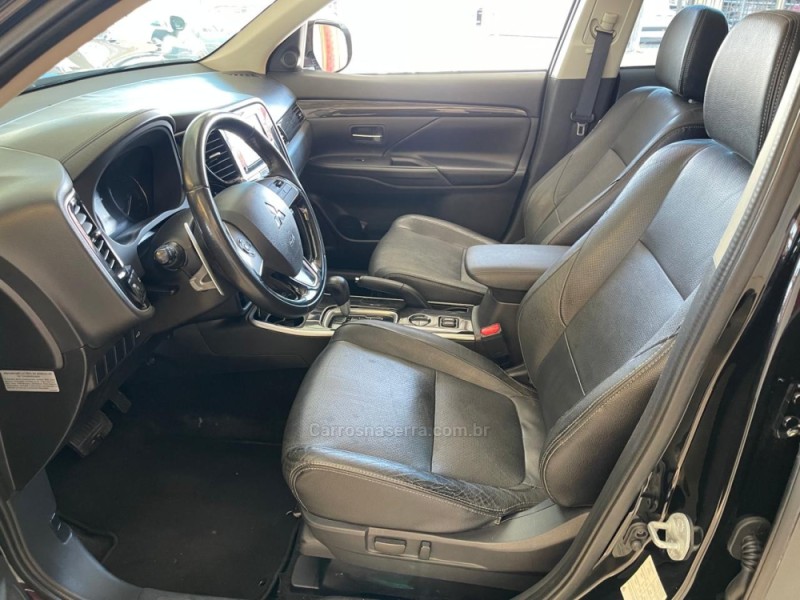 OUTLANDER 2.0 COMFORT 16V GASOLINA 4P AUTOMÁTICO - 2018 - NOVO HAMBURGO