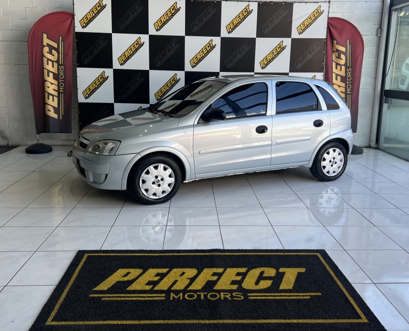 corsa 1.4 mpfi maxx 8v flex 4p manual 2012 portao
