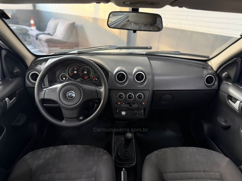 CELTA 1.0 MPFI SUPER 8V FLEX 4P MANUAL - 2009 - NOVO HAMBURGO