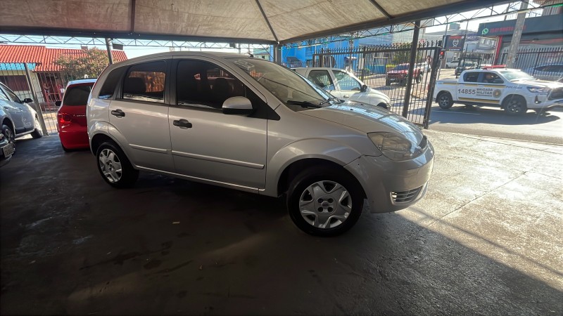 FIESTA 1.0 MPI SUPERCHARGER 8V GASOLINA 4P MANUAL - 2003 - CAXIAS DO SUL