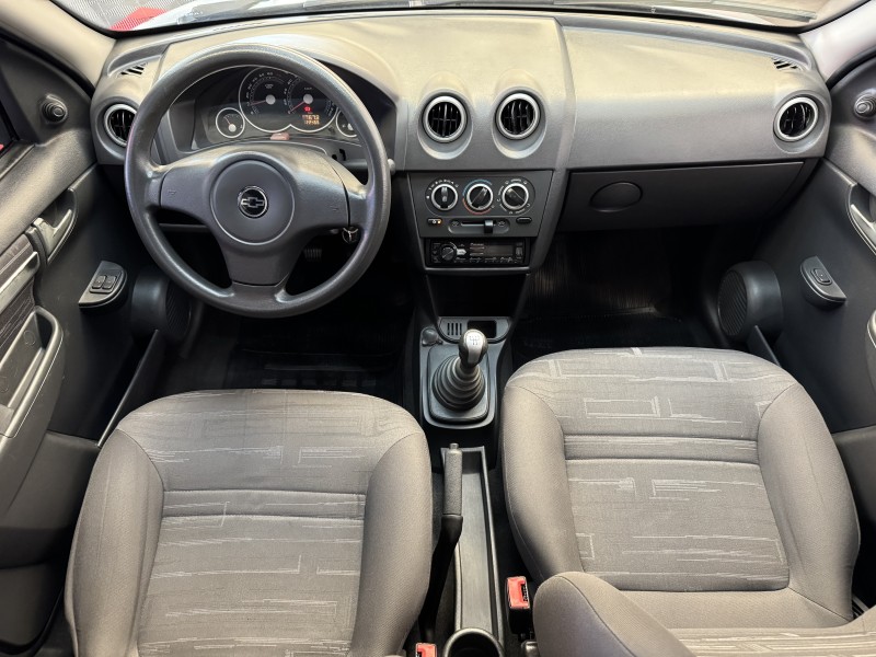 PRISMA 1.0 MPFI VHCE MAXX 8V FLEX 4P MANUAL - 2010 - CAXIAS DO SUL