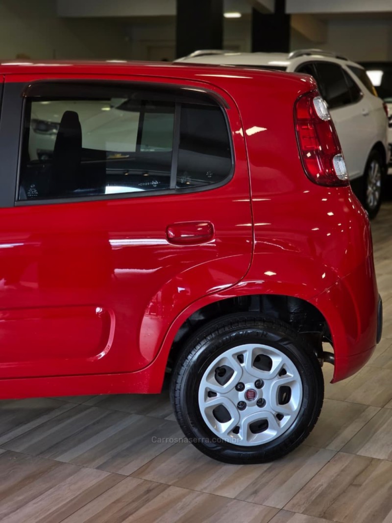 UNO 1.0 EVO VIVACE 8V FLEX 4P MANUAL - 2012 - CAXIAS DO SUL