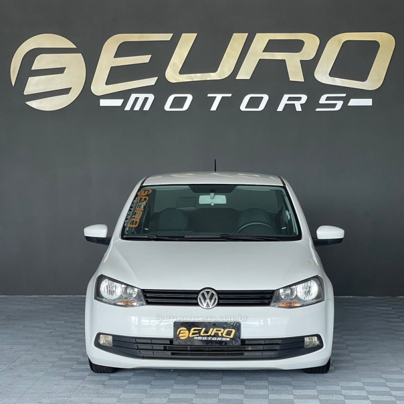 VOYAGE 1.0 MI CITY 8V FLEX 4P MANUAL - 2014 - PORTãO