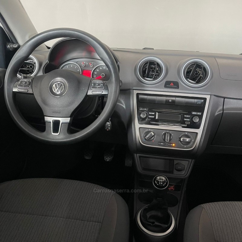 VOYAGE 1.0 MI CITY 8V FLEX 4P MANUAL - 2014 - PORTãO