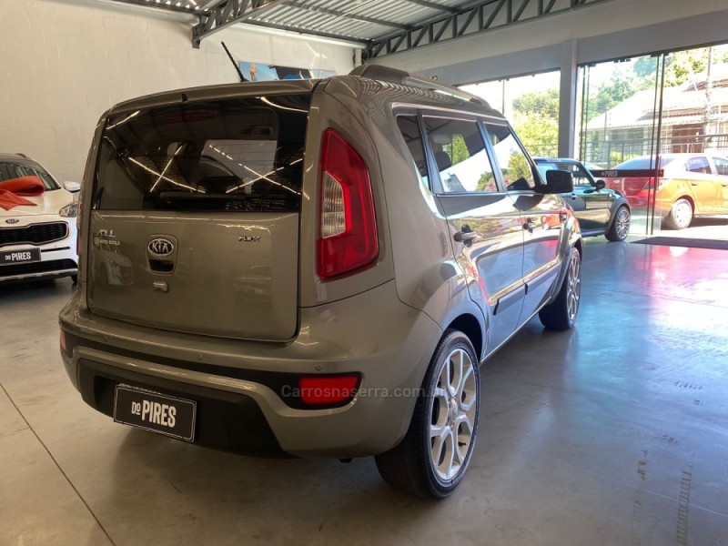 SOUL 1.6 EX 16V FLEX 4P AUTOMÁTICO - 2013 - CAXIAS DO SUL