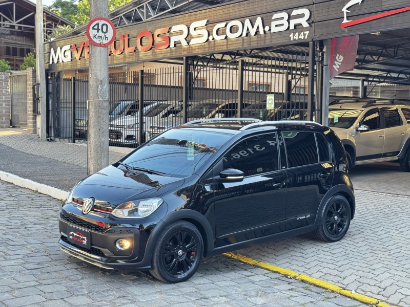 up 1.0 cross t.flex 12v 4p manual 2018 caxias do sul