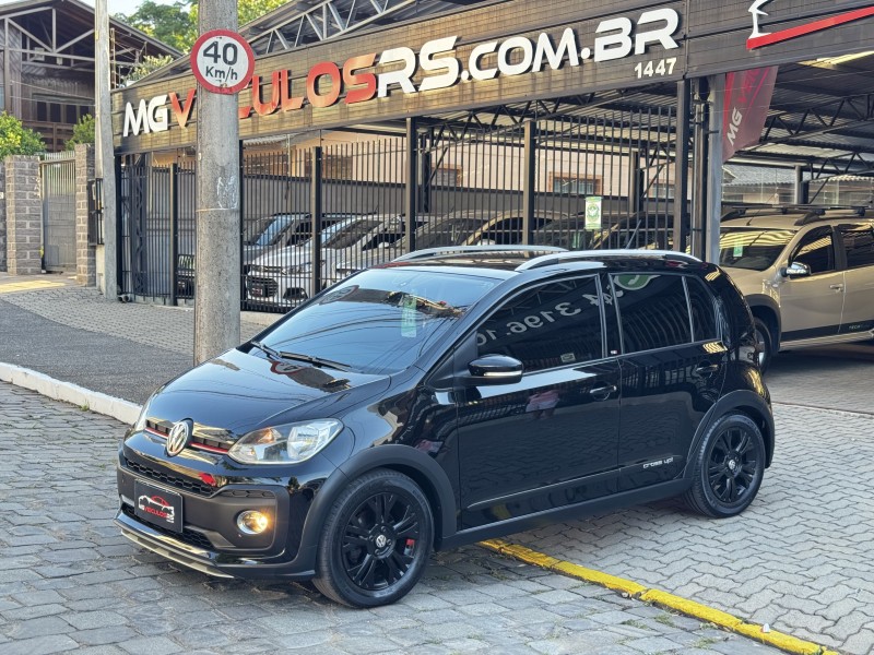 UP 1.0 CROSS T.FLEX 12V 4P MANUAL - 2018 - CAXIAS DO SUL