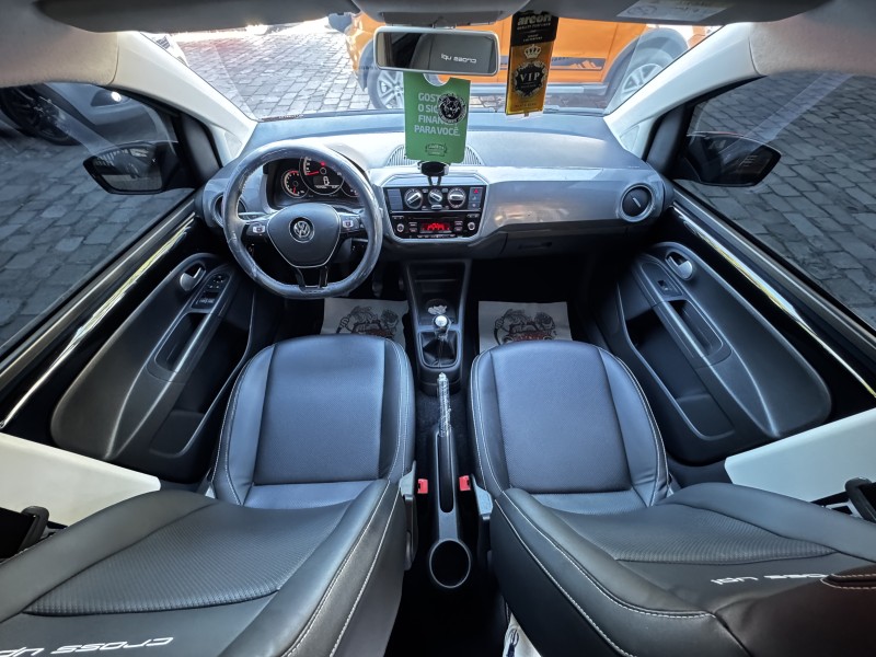UP 1.0 CROSS T.FLEX 12V 4P MANUAL - 2018 - CAXIAS DO SUL