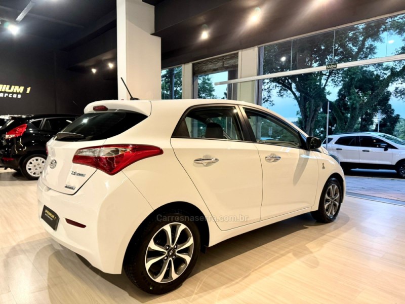 HB20 1.6 COPA DO MUNDO 16V FLEX 4P AUTOMÁTICO - 2015 - BENTO GONçALVES
