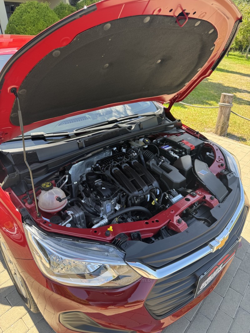 ONIX 1.0 LT 12V FLEX 4P MANUAL - 2023 - ENCANTADO