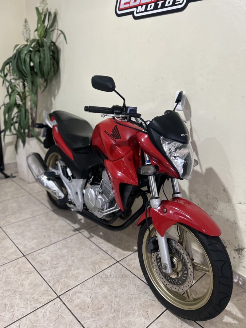 CB 300R  - 2015 - CAXIAS DO SUL