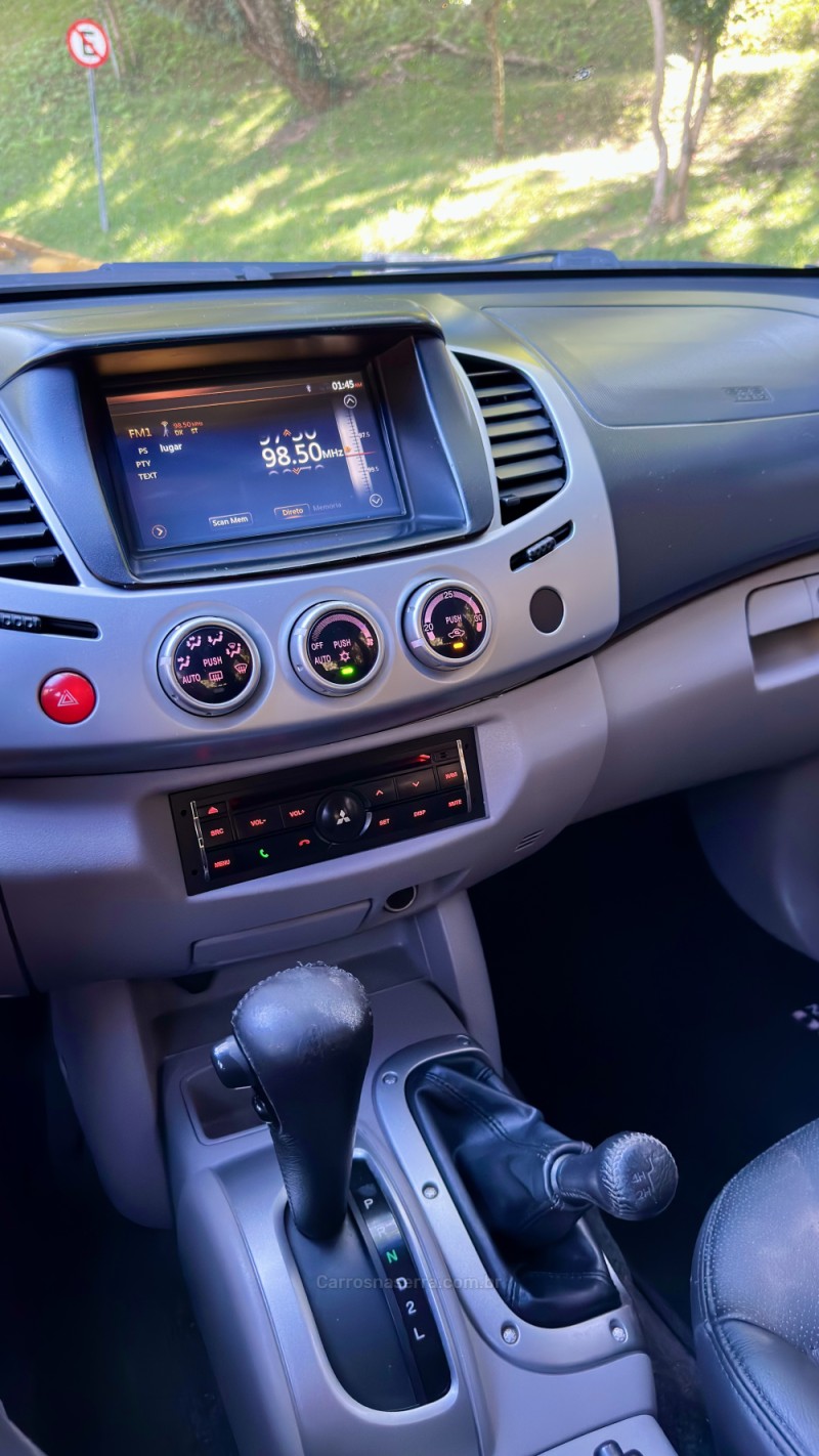 L200 TRITON 3.2 HPE 4X4 CD 16V TURBO INTERCOOLER DIESEL 4P AUTOMÁTICO - 2013 - CAXIAS DO SUL