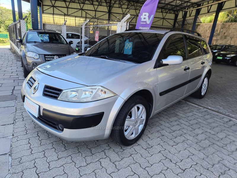 MÉGANE 1.6 DYNAMIQUE GRAND TOUR 16V FLEX 4P MANUAL - 2009 - BENTO GONçALVES
