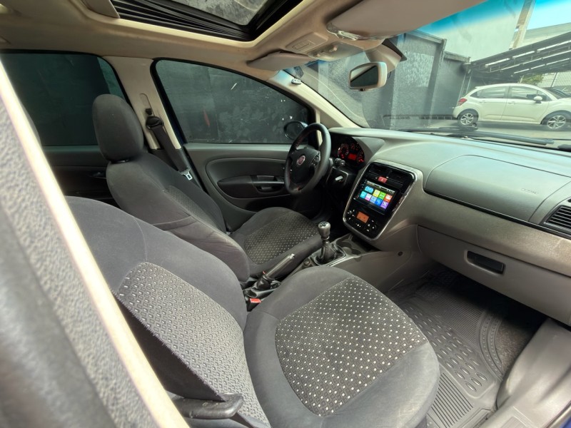 PUNTO 1.8 HLX 8V FLEX 4P MANUAL - 2009 - CAXIAS DO SUL