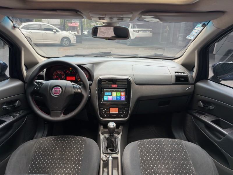 PUNTO 1.8 HLX 8V FLEX 4P MANUAL - 2009 - CAXIAS DO SUL