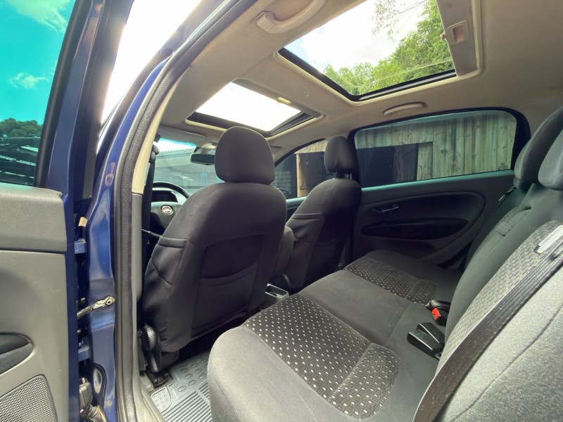 PUNTO 1.8 HLX 8V FLEX 4P MANUAL - 2009 - CAXIAS DO SUL