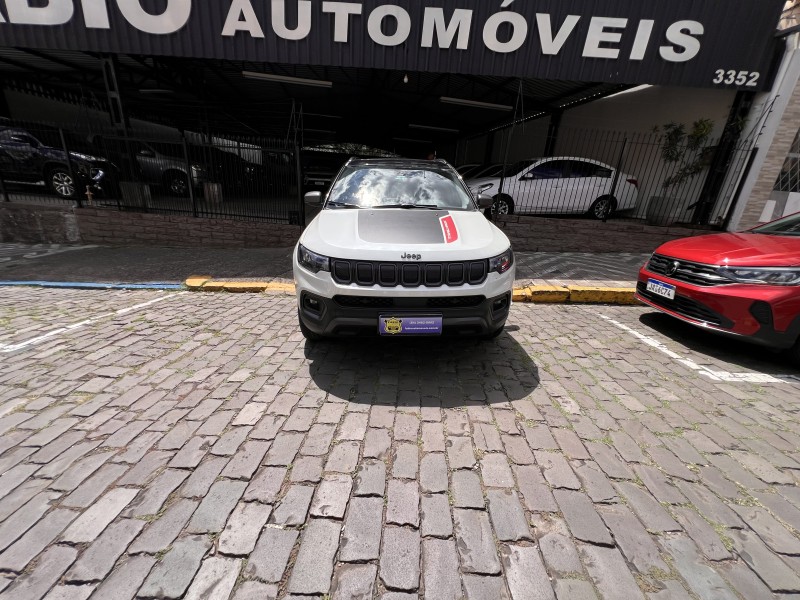 COMPASS 2.0 16V DIESEL TRAILHAWK 4X4 AUTOMÁTICO - 2022 - GARIBALDI