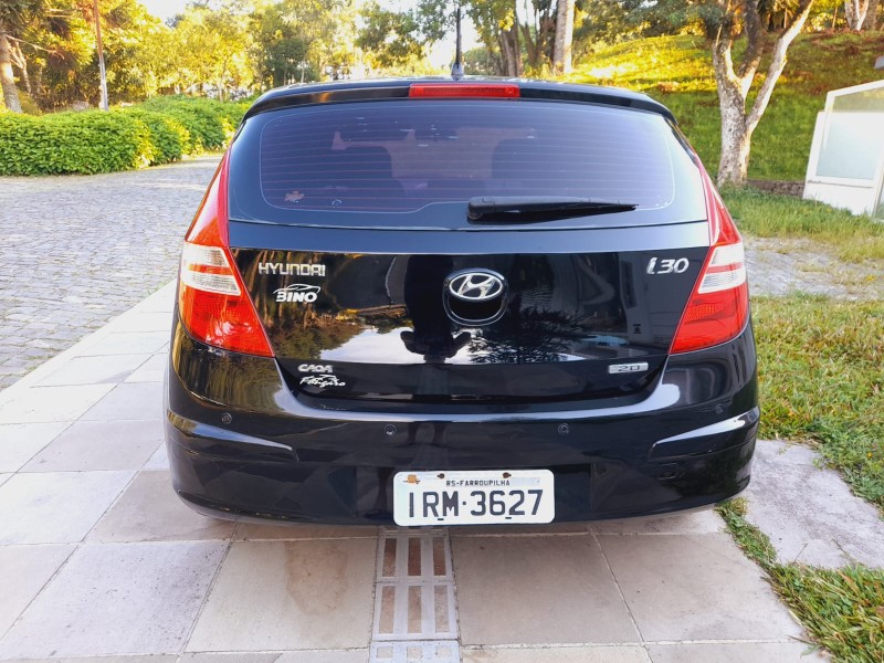 I30 2.0 MPFI GLS 16V GASOLINA 4P MANUAL - 2011 - FARROUPILHA