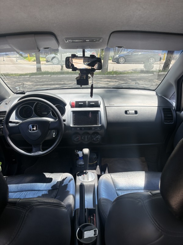 FIT 1.5 LXL 8V GASOLINA 4P AUTOMÁTICO - 2005 - FARROUPILHA