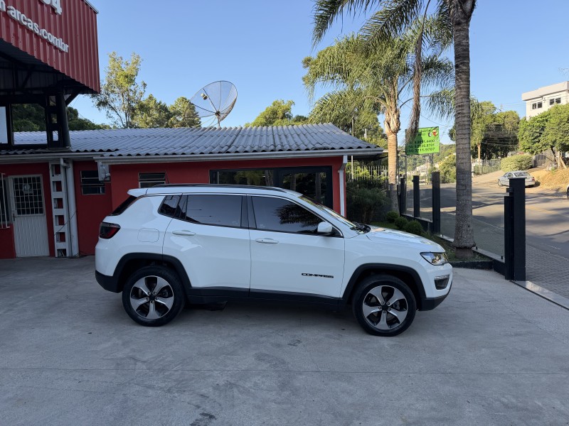 COMPASS 2.0 16V DIESEL LONGITUDE 4X4 AUTOMÁTICO - 2018 - CAXIAS DO SUL
