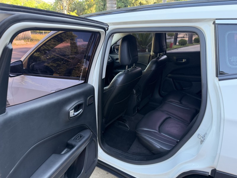 COMPASS 2.0 16V DIESEL LONGITUDE 4X4 AUTOMÁTICO - 2018 - CAXIAS DO SUL